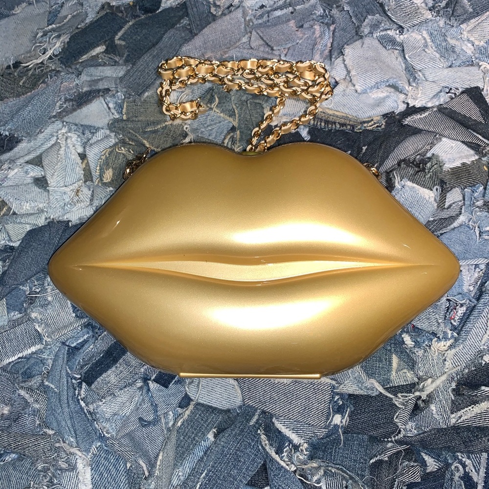 Gold Lips